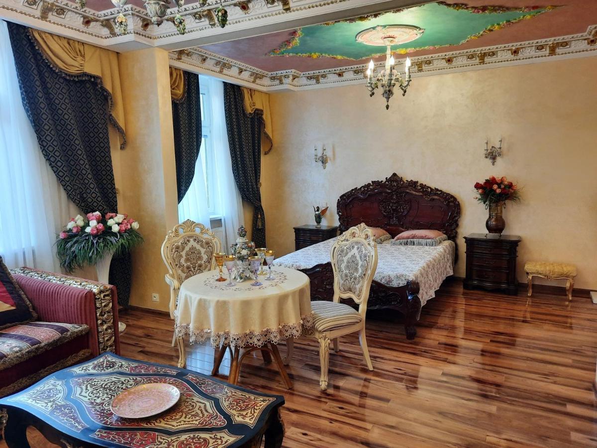 Romantic Карлови Вари Екстериор снимка